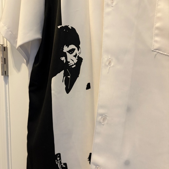 Scarface Short Sleeve Button Down - Picture 2 of 3